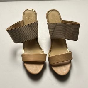 Women’s size 10 Jessica Simpson 5in heel Wedges